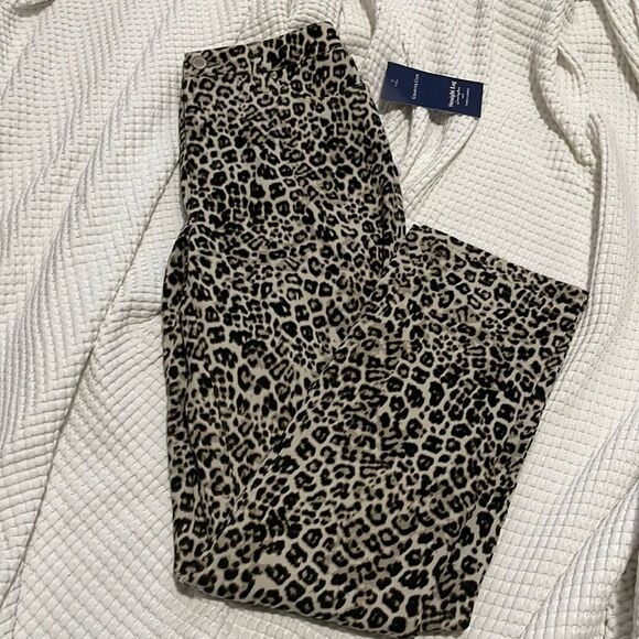 Charter Club Denim - NWT- Charter Club- 6. Animal Print Lexington Straight